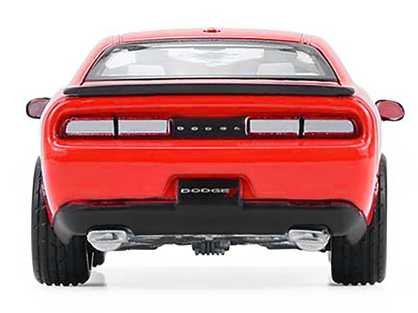 2016 Dodge Challenger RT Torred "GreenLight Muscle" Series 30 1/64 Diecast Model Car by Greenlight