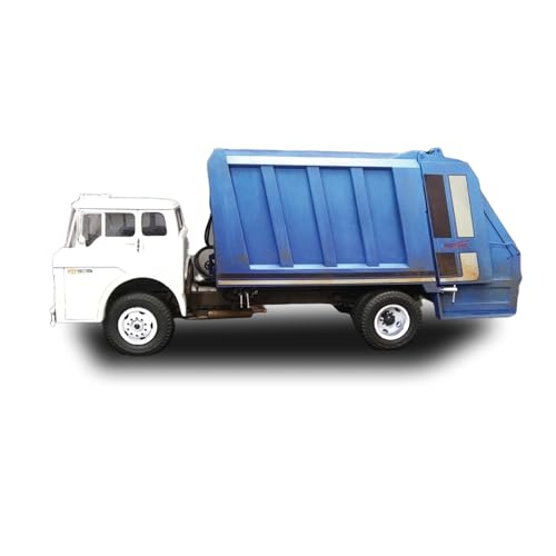 Skill 3 Model Kit Ford C-600 GarWood Refuse Garbage Truck with Load-Packer 1/25 Scale Model by AMT