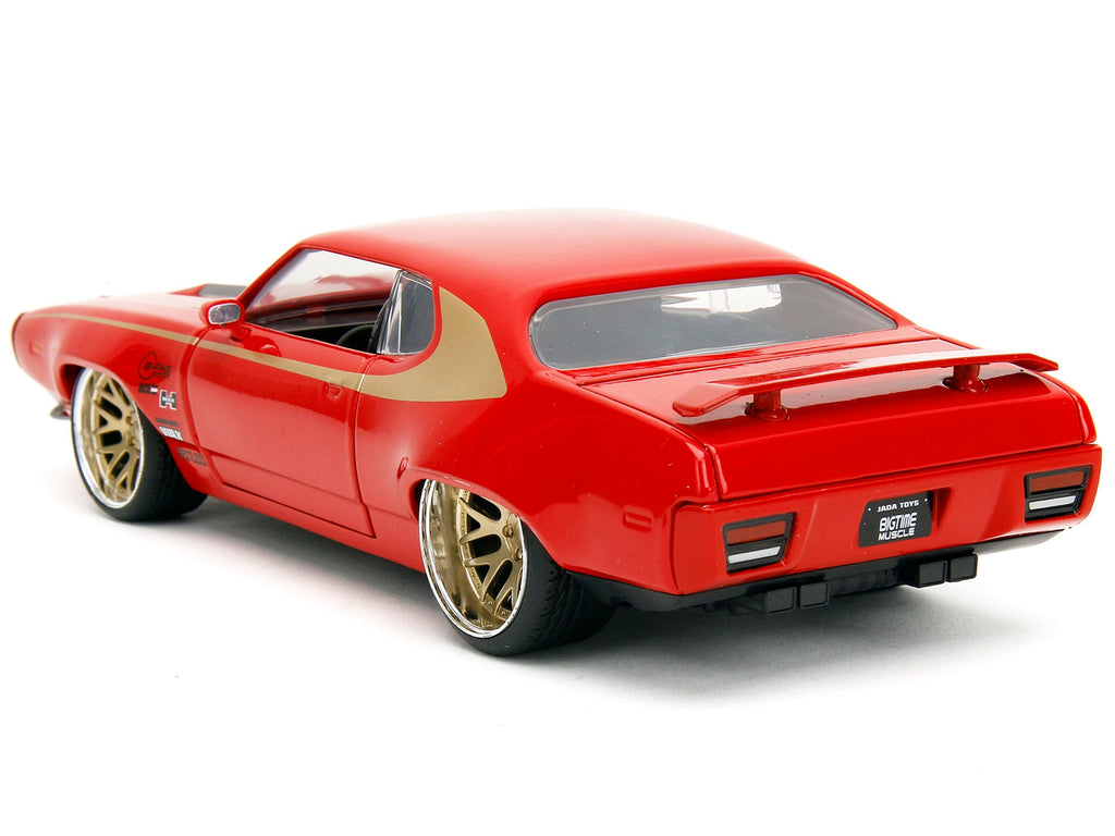NEW 1972 Plymouth GTX Red with Gold Graphics "Bigtime Muscle" Series 1/24 Diecast Model Car by Jada (Copy)