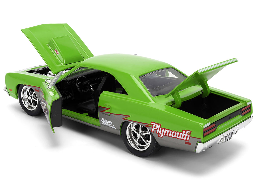 NEW 1970 Plymouth Road Runner #938 Green and Gray Metallic "Bigtime Muscle" Series 1/24 Diecast Model Car by Jada (Copy)