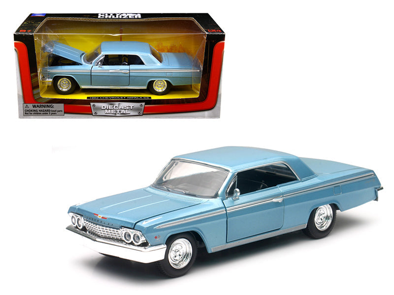 1962 Chevrolet Impala SS Blue 1/25 Diecast Model Car by New Ray
