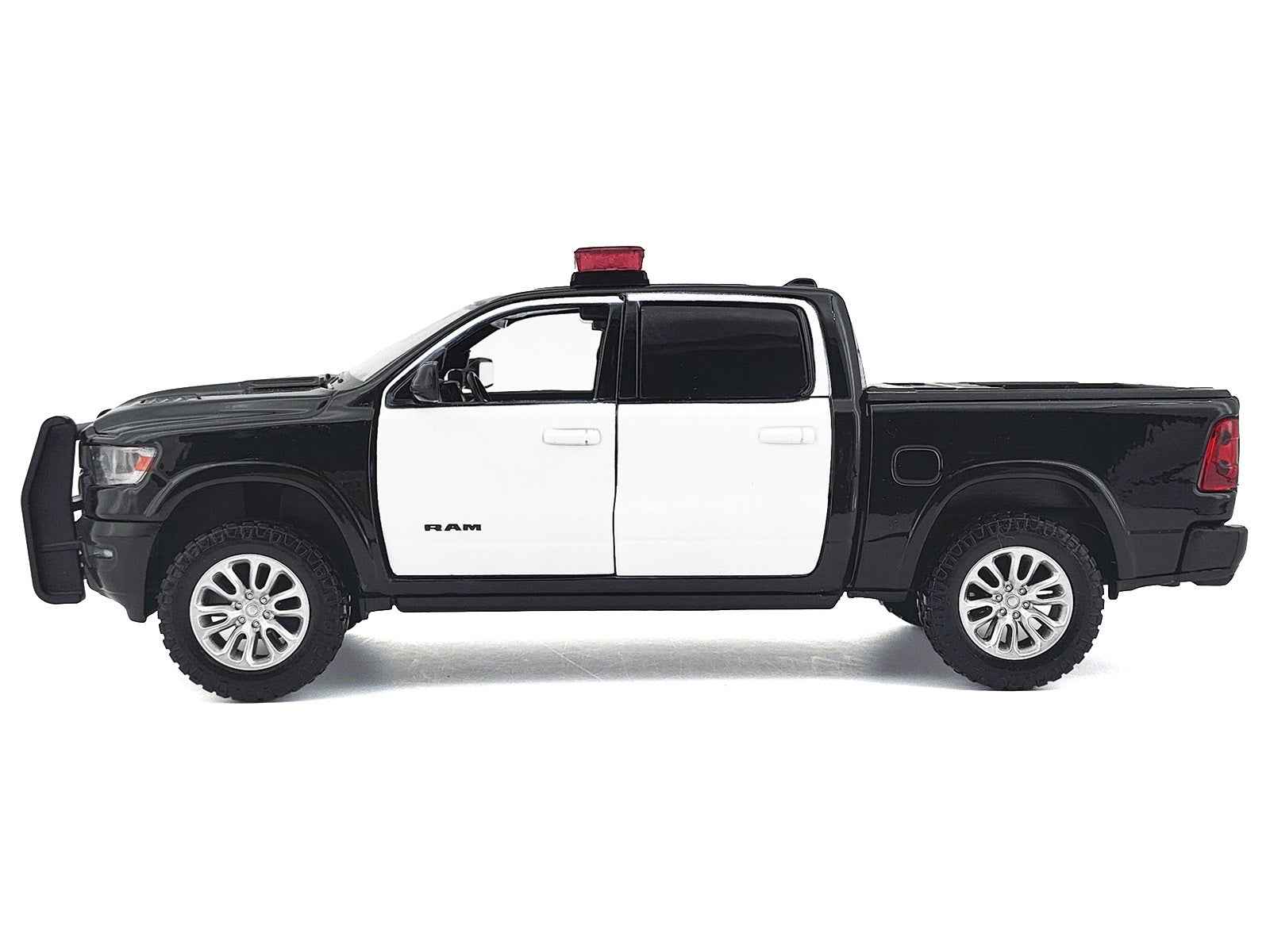 2019 RAM 1500 Laramie Crew Cab Pickup Truck Black and White with Flashing Light Bar and Front and Rear Lights and Sounds 1/27 Diecast Model Car by Motormax