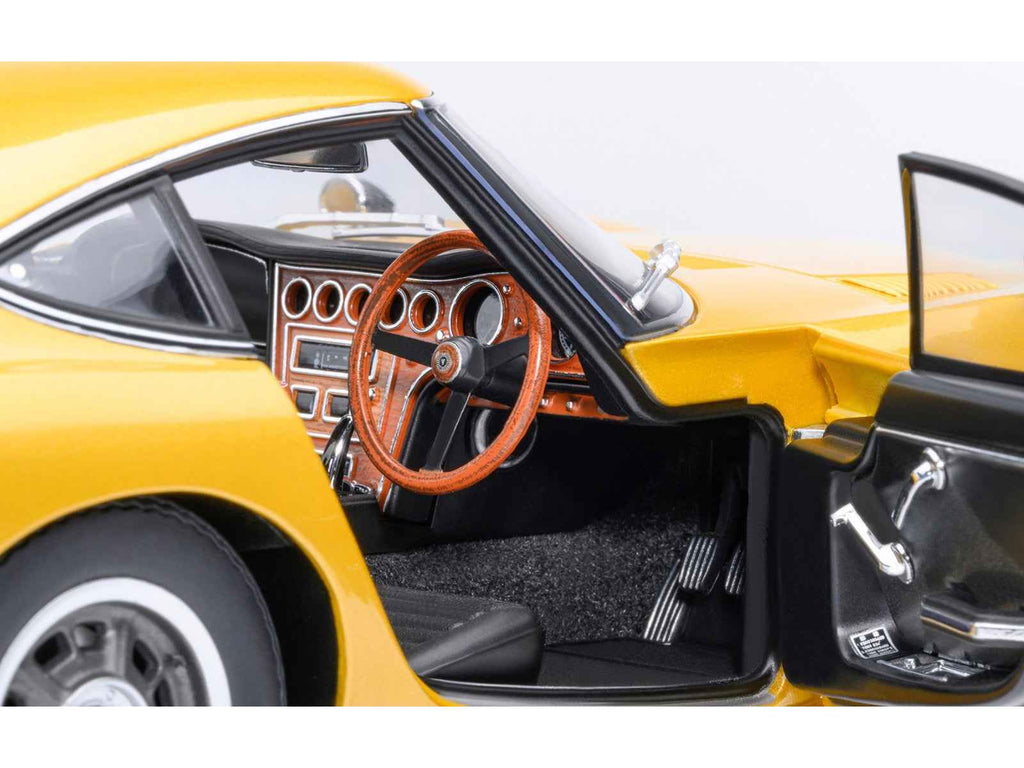 1967 Toyota 2000GT RHD (Right Hand Drive) Gold Metallic 1/18 Model Car by Autoart