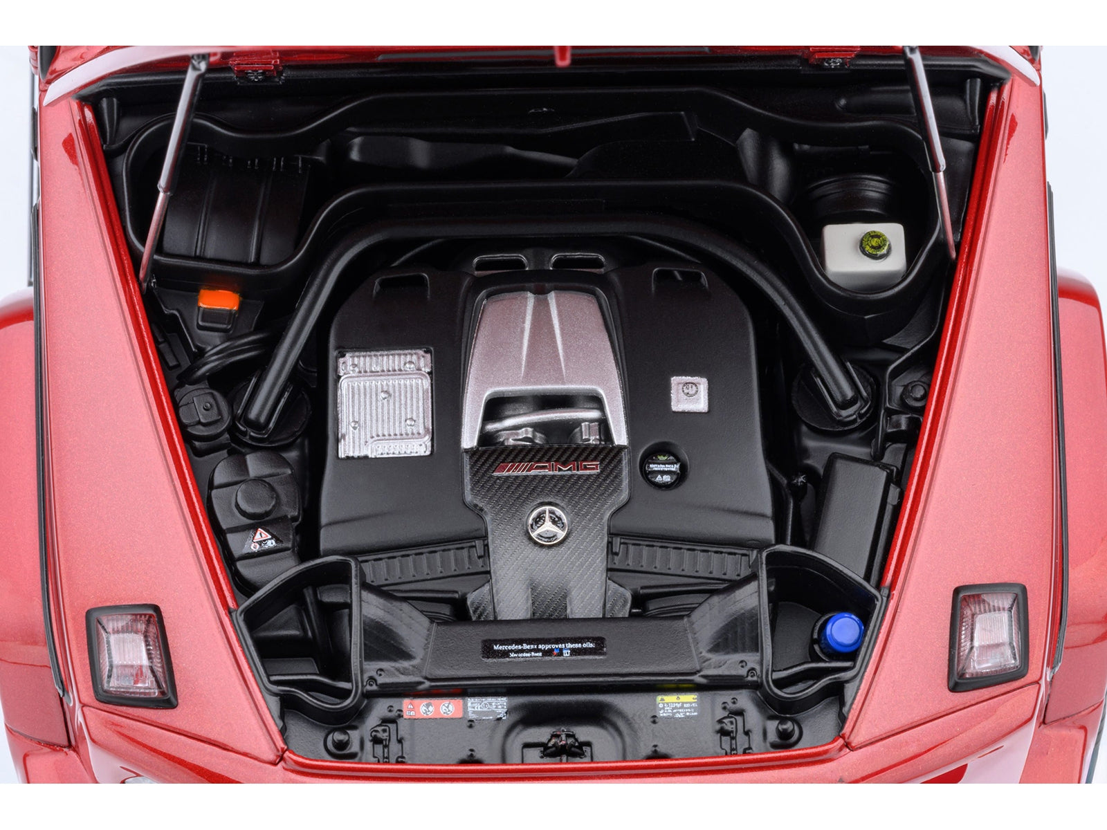 2019 Mercedes-Benz AMG G63 Cardinal Red Metallic 1/18 Model Car by Autoart