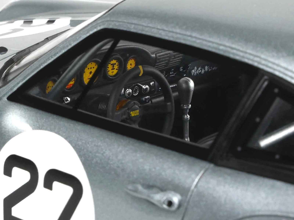 2024 RWB Yuiitsumuni #27 Silver Metallic 1/18 Model Car by GT Spirit