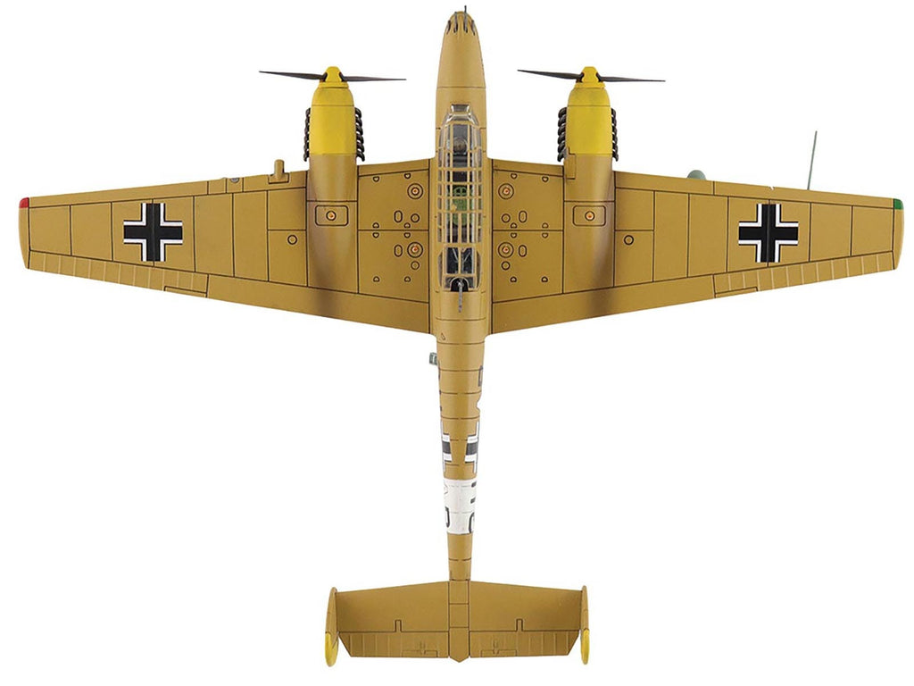 Messerschmitt BF 110E-2 Trop Fighter Aircraft "3U+AR 7./ZG26 Italy" (1941) German Luftwaffe "Air Power Series" 1/72 Diecast Model by Hobby Master