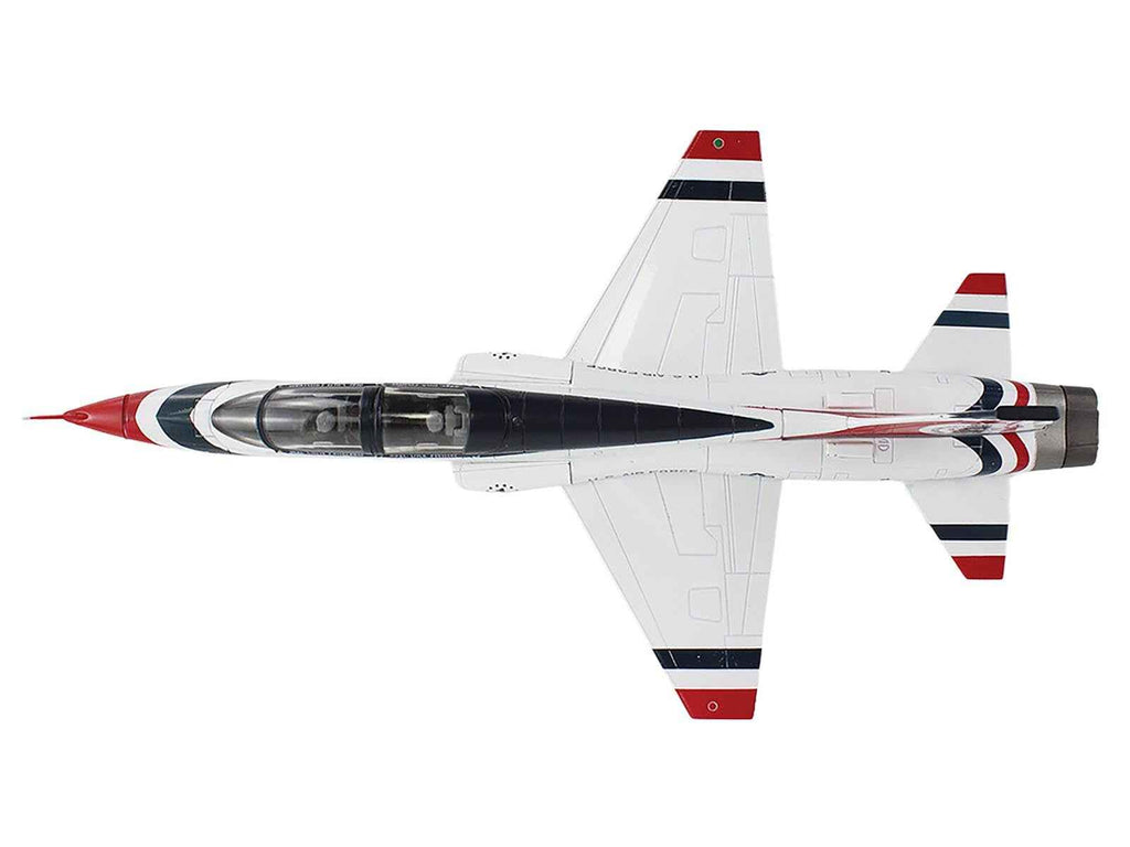 Northrop T-38 NASA Aircraft "#1 Thunderbirds Bicentennial Scheme" (1976) United States Air Force "Air Power Series" 1/72 Diecast Model by Hobby Master