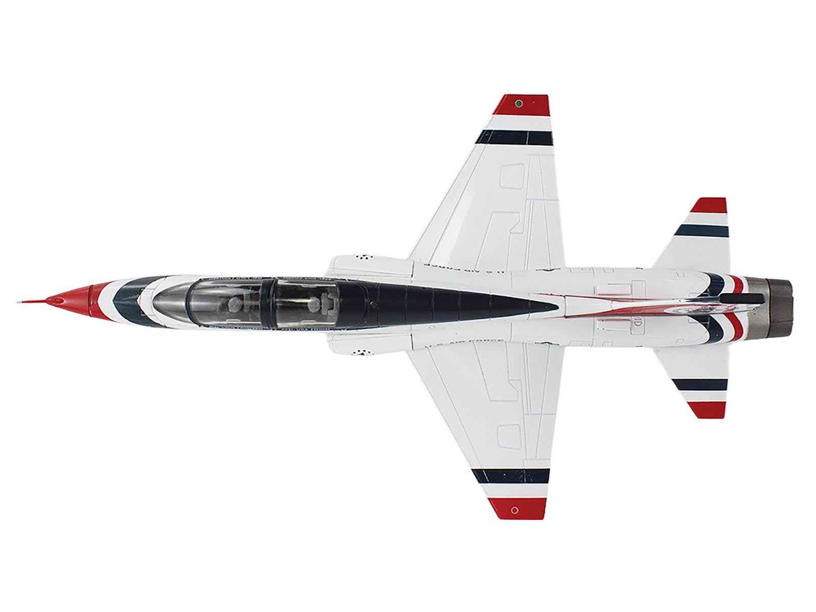 Northrop T-38 NASA Aircraft "#1 Thunderbirds Bicentennial Scheme" (1976) United States Air Force "Air Power Series" 1/72 Diecast Model by Hobby Master