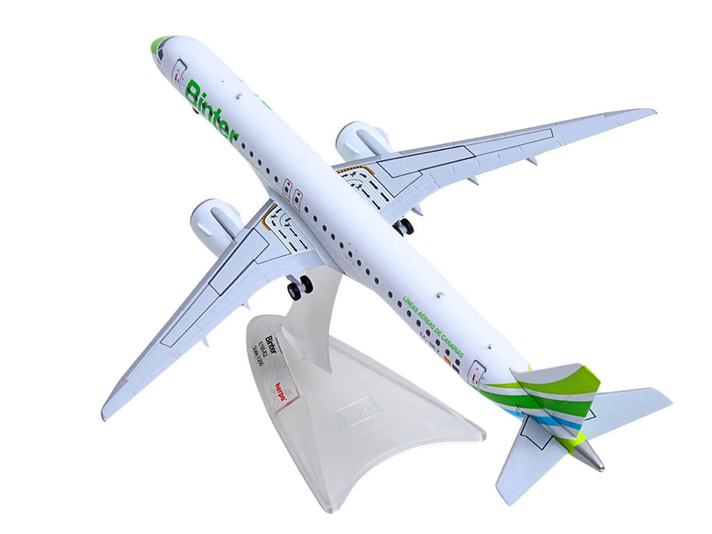 Embraer E195-E2 Commercial Aircraft "Binter Canarias" (EC-NEZ) White with Green Striped Tail 1/200 Diecast Model by Herpa