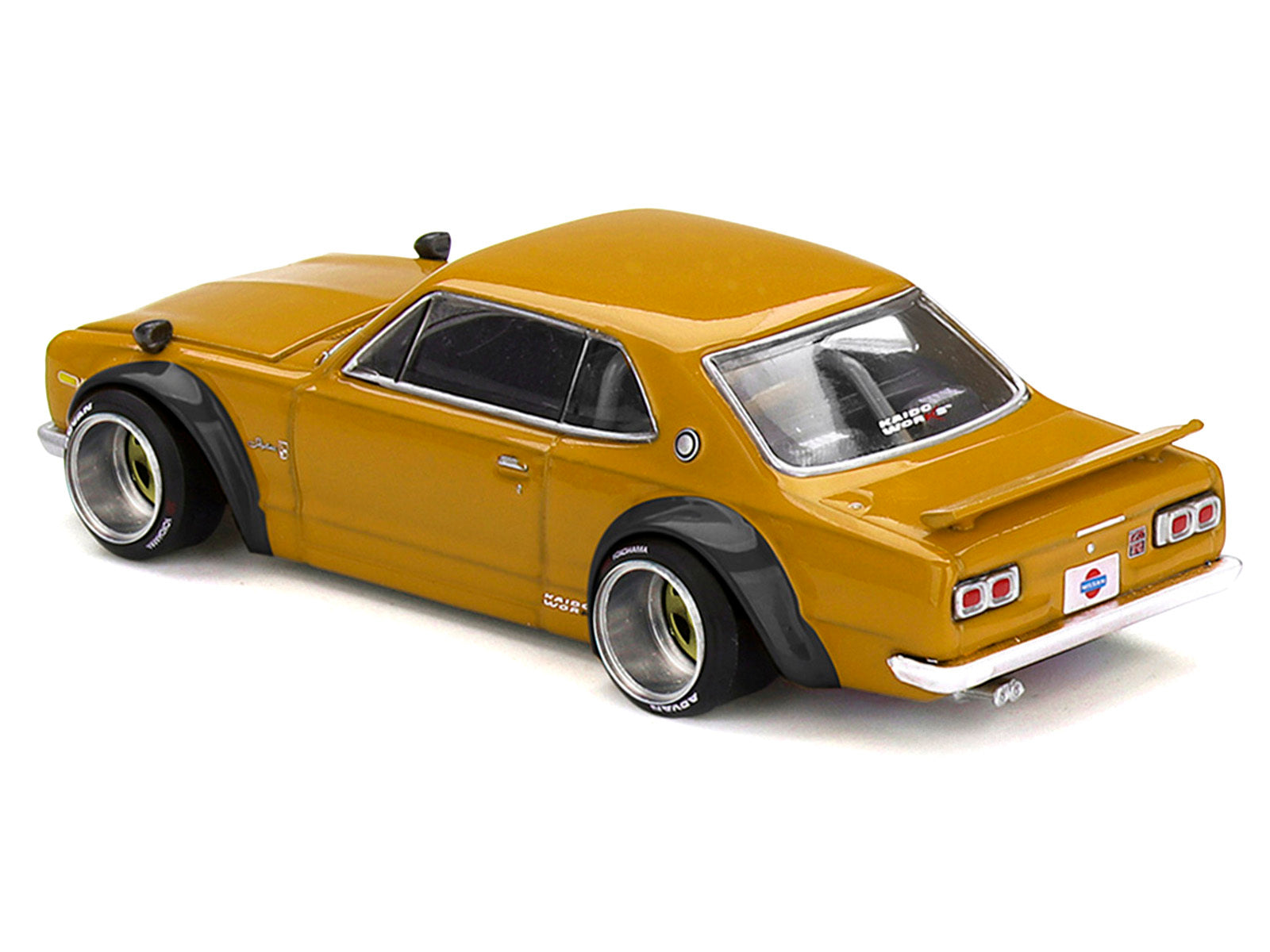Nissan Skyline 2000GT-R (KPGC10) RHD (Right Hand Drive) "Kaido Street V2" Yellow (Designed by Jun Imai) "Kaido House" Special 1/64 Diecast Model Car by Mini GT