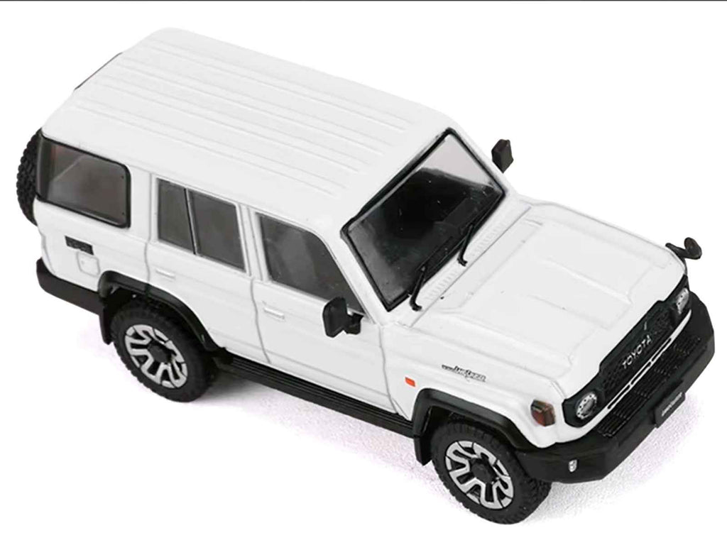 Toyota Land Cruiser (J76) RHD (Right Hand Drive) White 1/64 Diecast Model Car by GCD