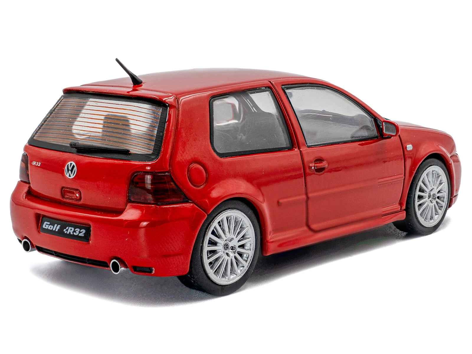 2003 Volkswagen Golf IV R32 Toronto Red 1/43 Diecast Model Car by Solido