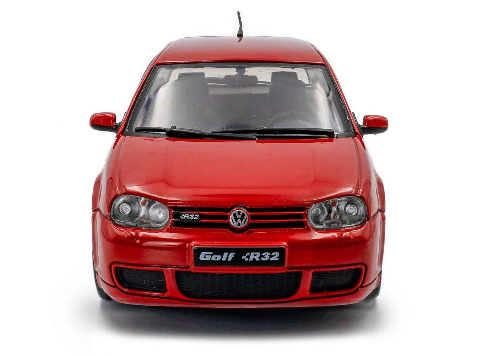 2003 Volkswagen Golf IV R32 Toronto Red 1/43 Diecast Model Car by Solido